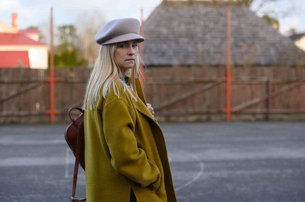 Comment porter élégamment un poncho polaire ?