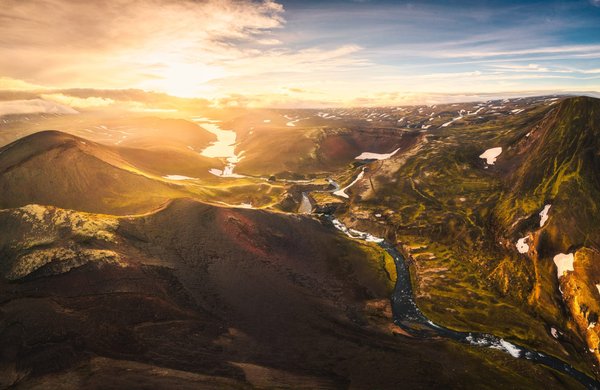 Top destinations for purchasing sneakers in mystery boxes